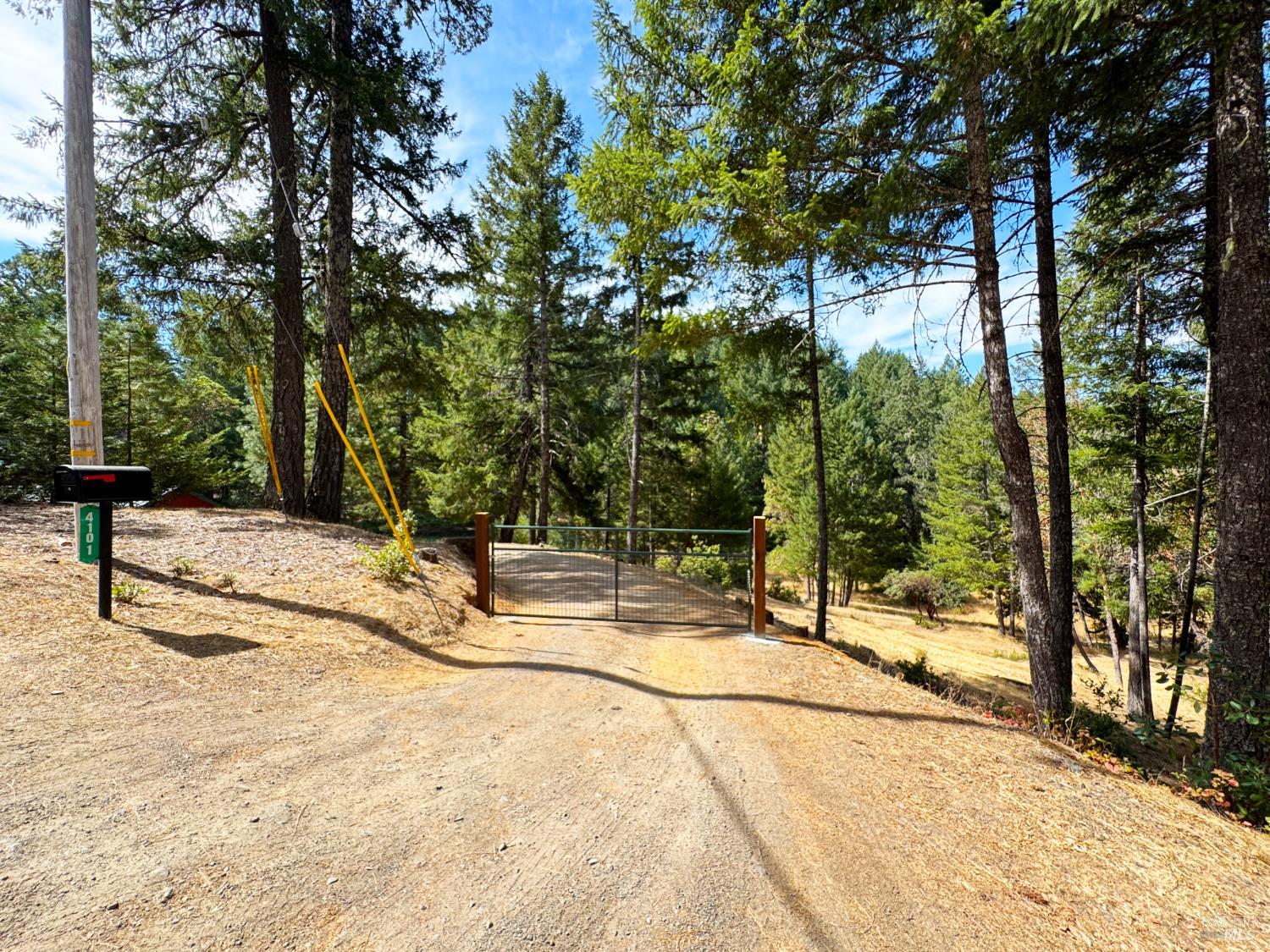 4101 Chinquapin Drive Willits CA 95490