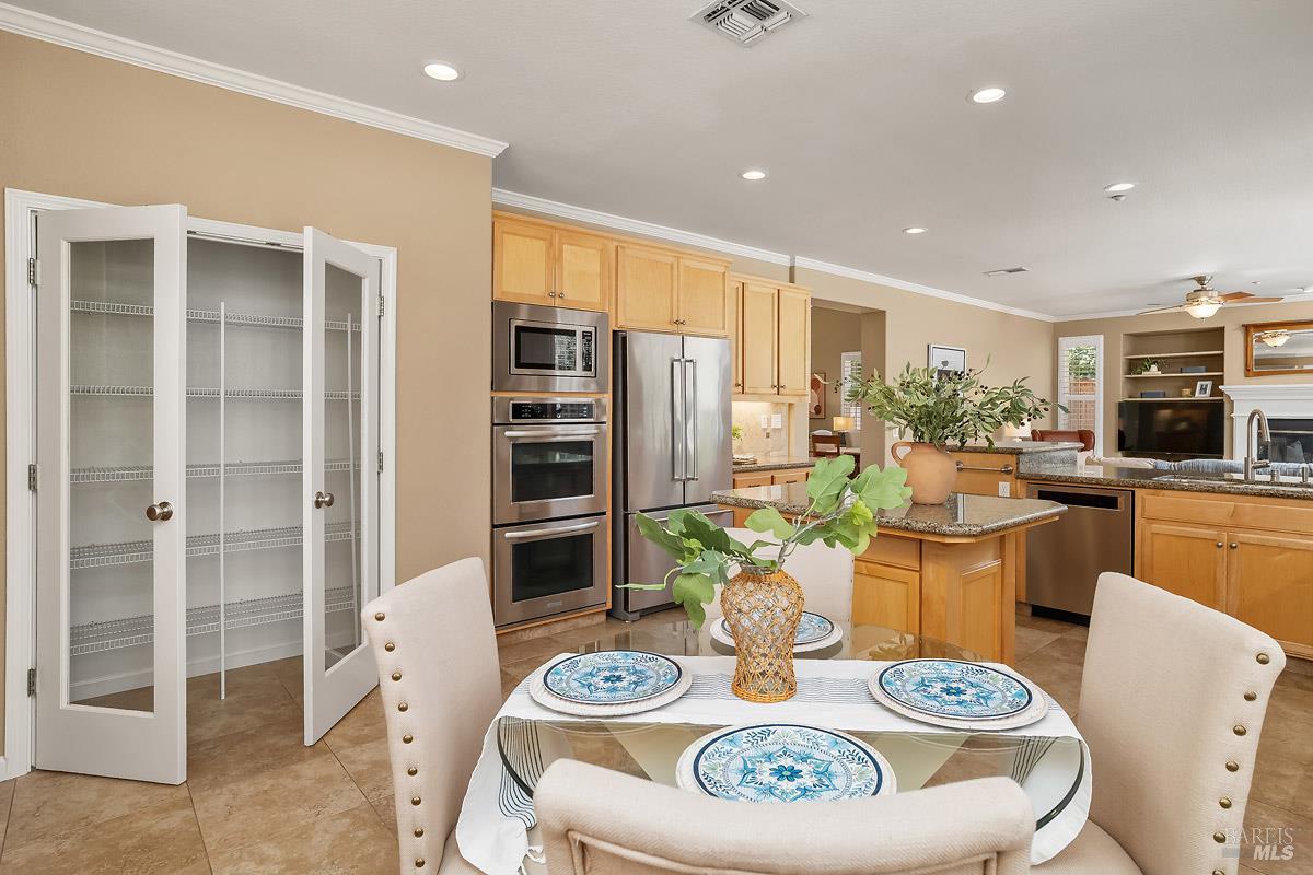 14 Ripley Lane Novato CA 94949