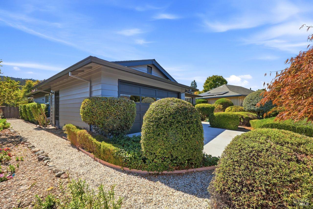 283 Belhaven Circle Santa Rosa CA 95409