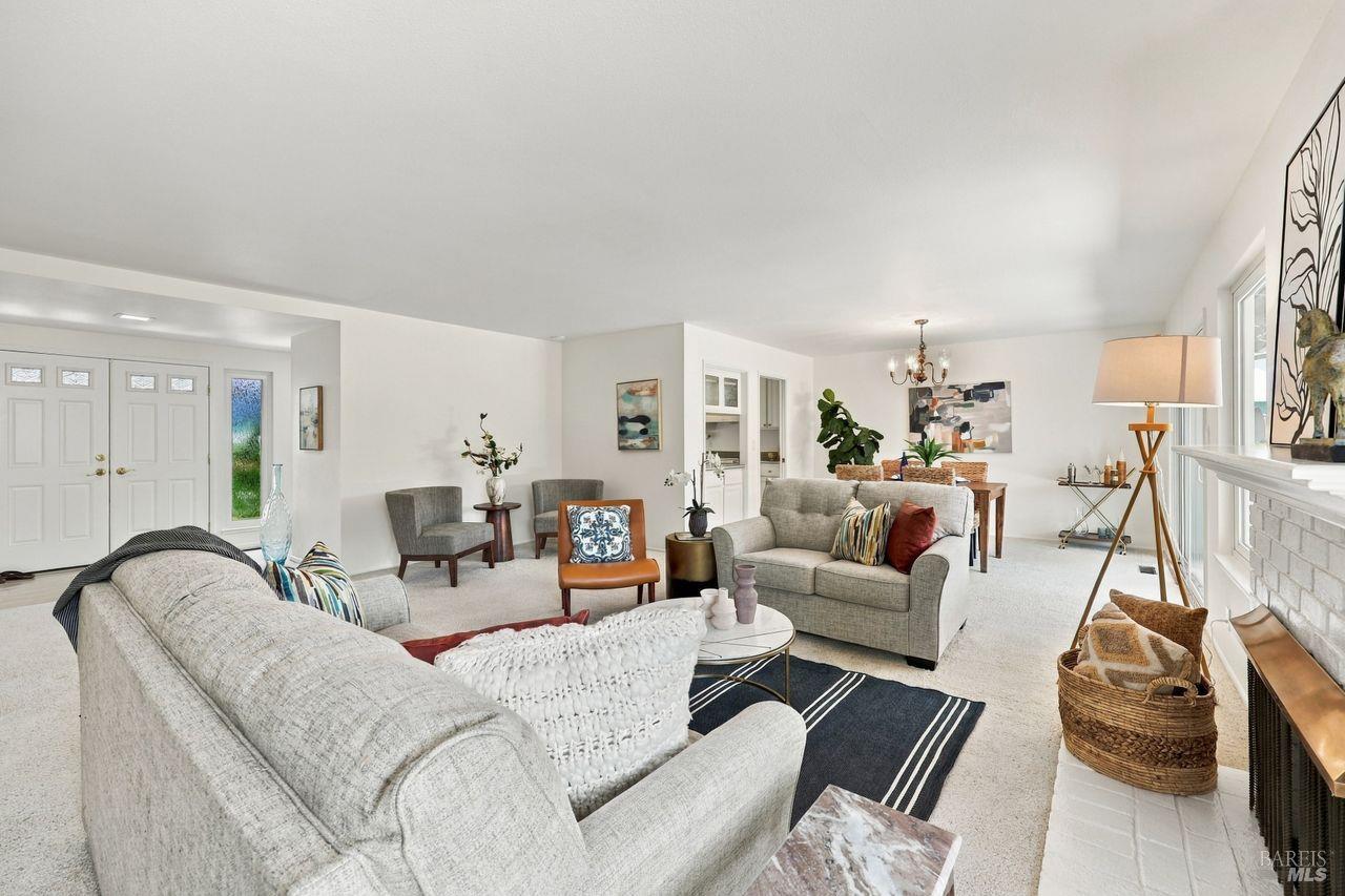 283 Belhaven Circle Santa Rosa CA 95409