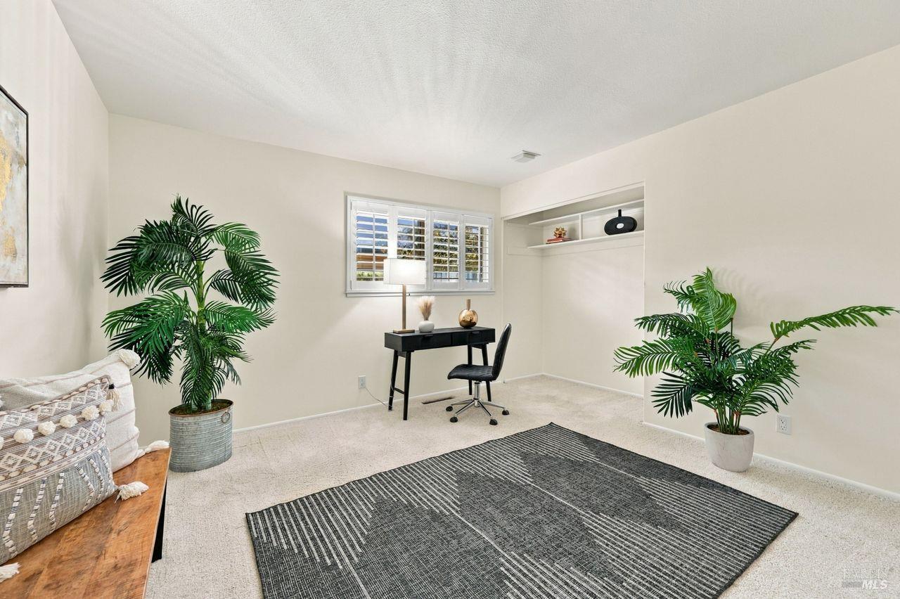 283 Belhaven Circle Santa Rosa CA 95409