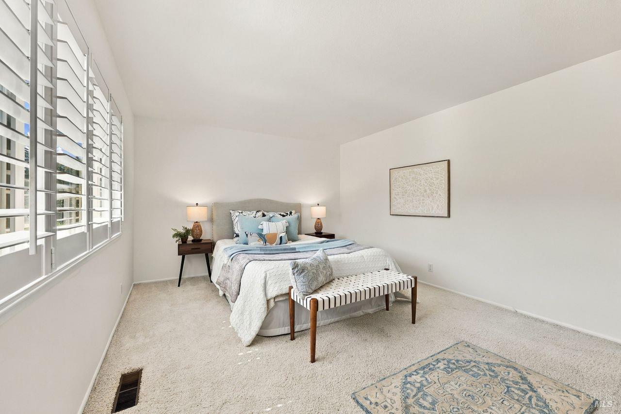 283 Belhaven Circle Santa Rosa CA 95409