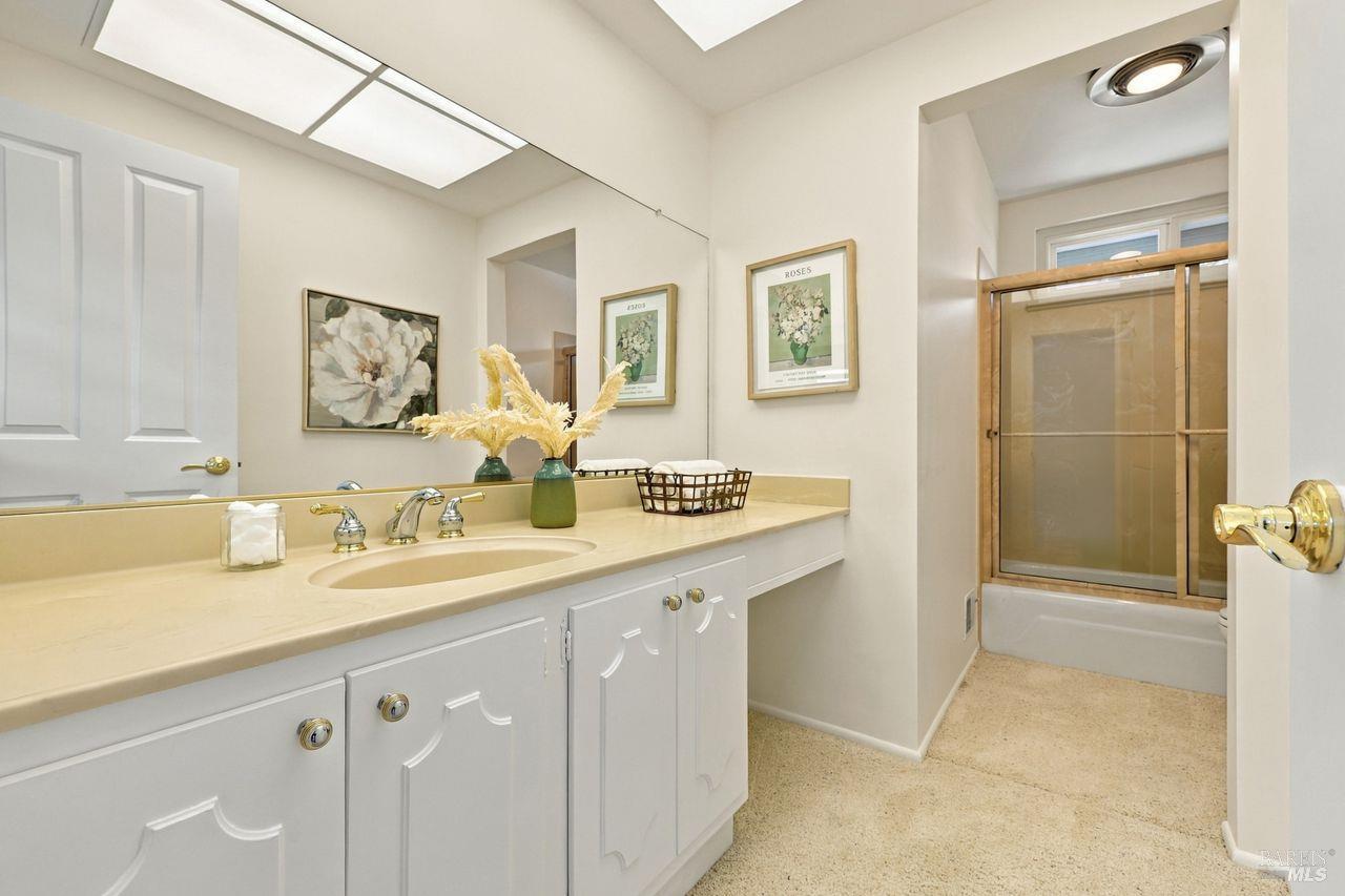 283 Belhaven Circle Santa Rosa CA 95409