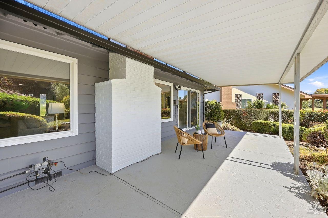 283 Belhaven Circle Santa Rosa CA 95409
