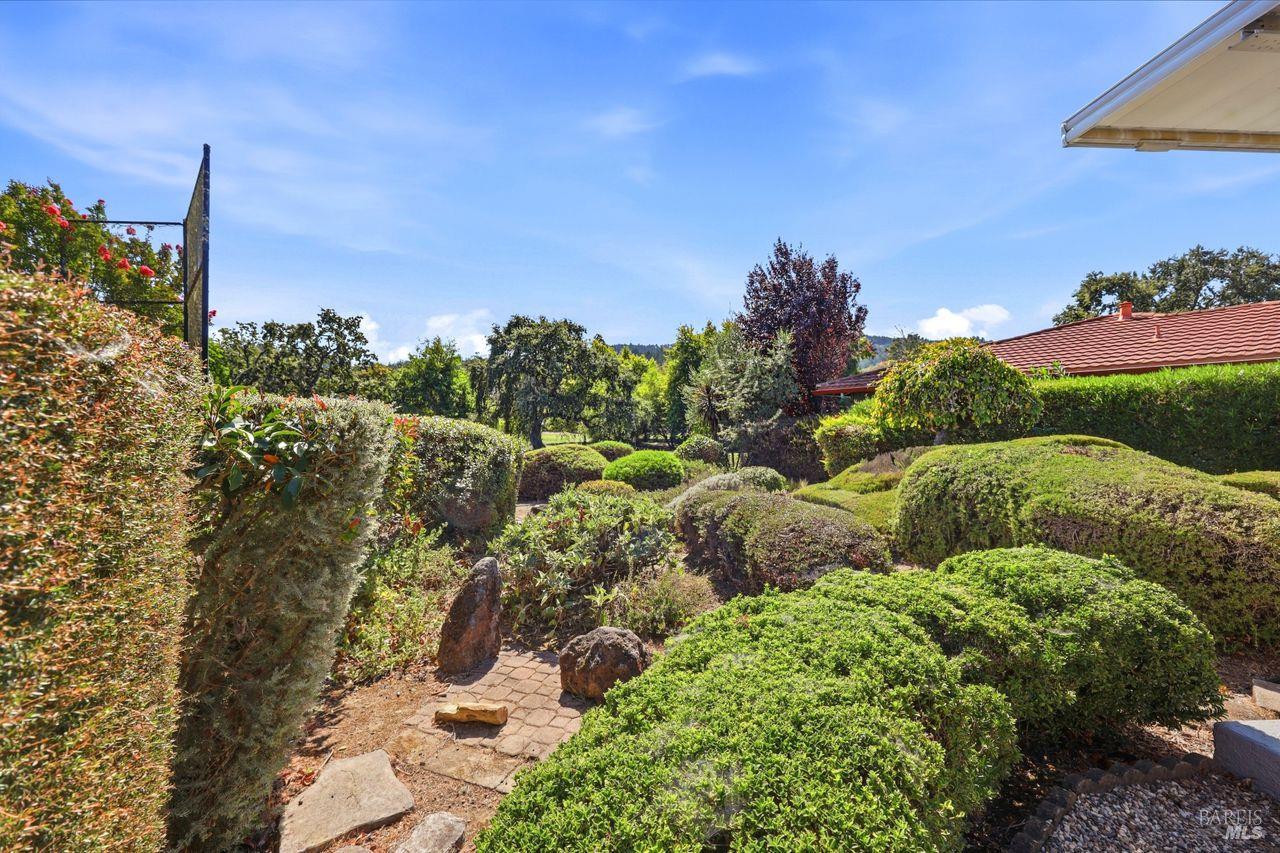 283 Belhaven Circle Santa Rosa CA 95409