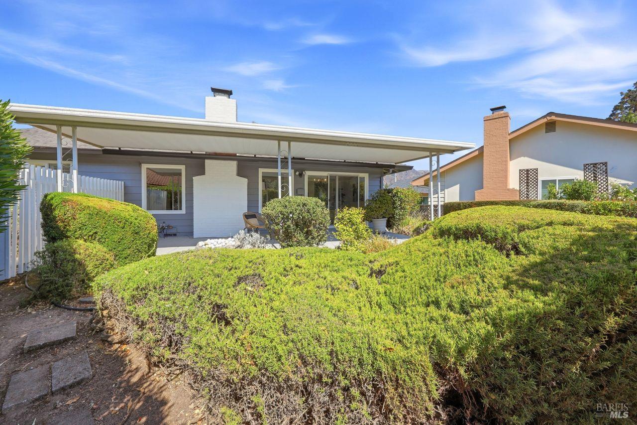 283 Belhaven Circle Santa Rosa CA 95409
