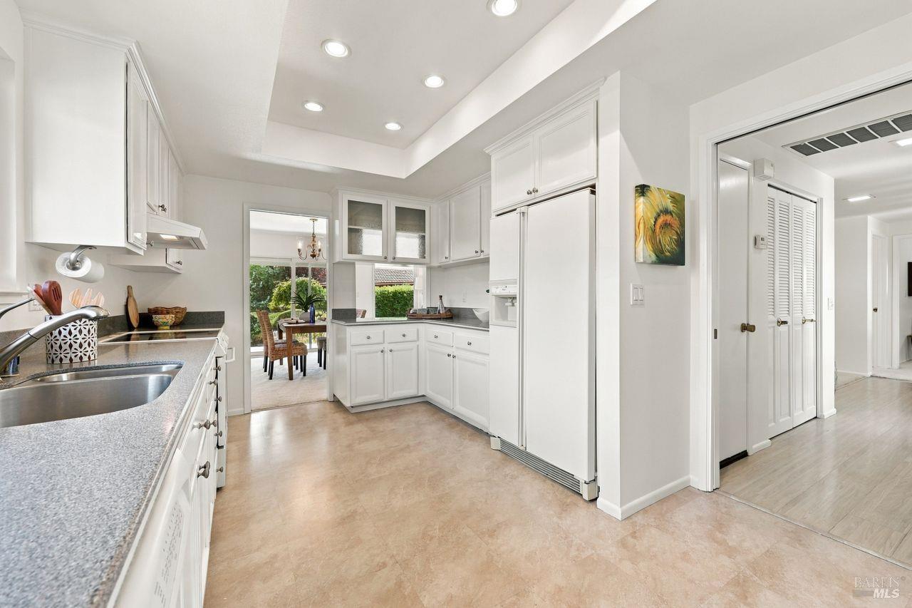 283 Belhaven Circle Santa Rosa CA 95409