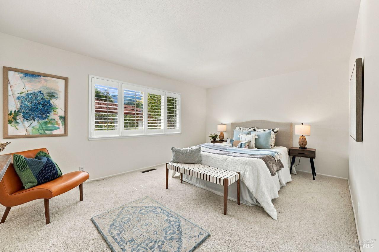 283 Belhaven Circle Santa Rosa CA 95409