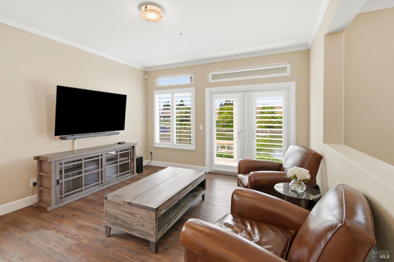 33 Peninsula Court Napa CA 94559