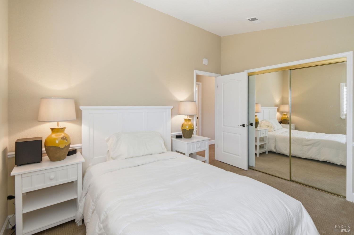 33 Peninsula Court Napa CA 94559