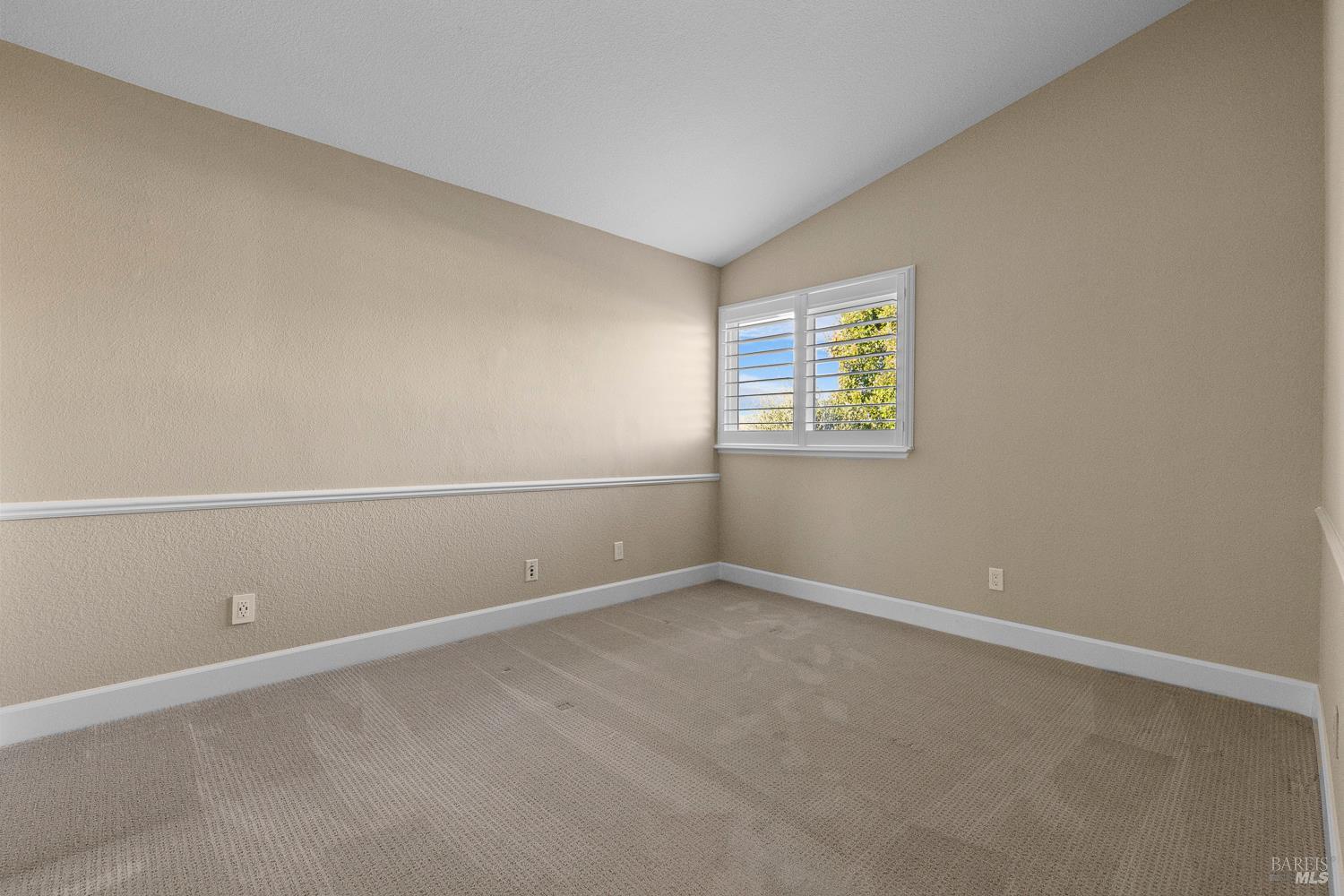 33 Peninsula Court Napa CA 94559