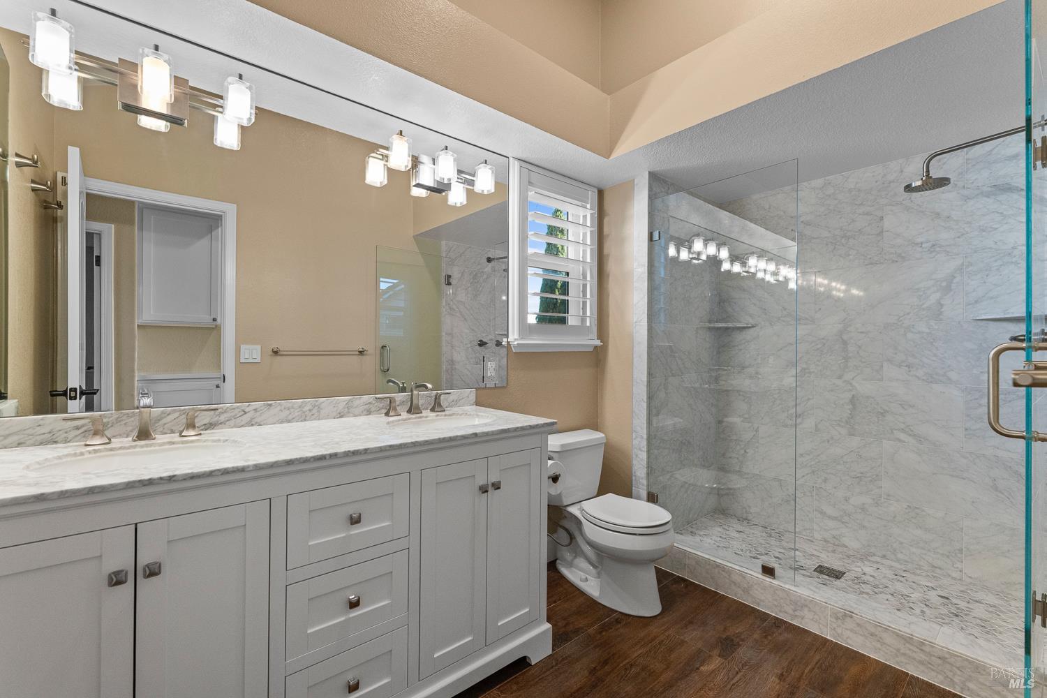 33 Peninsula Court Napa CA 94559