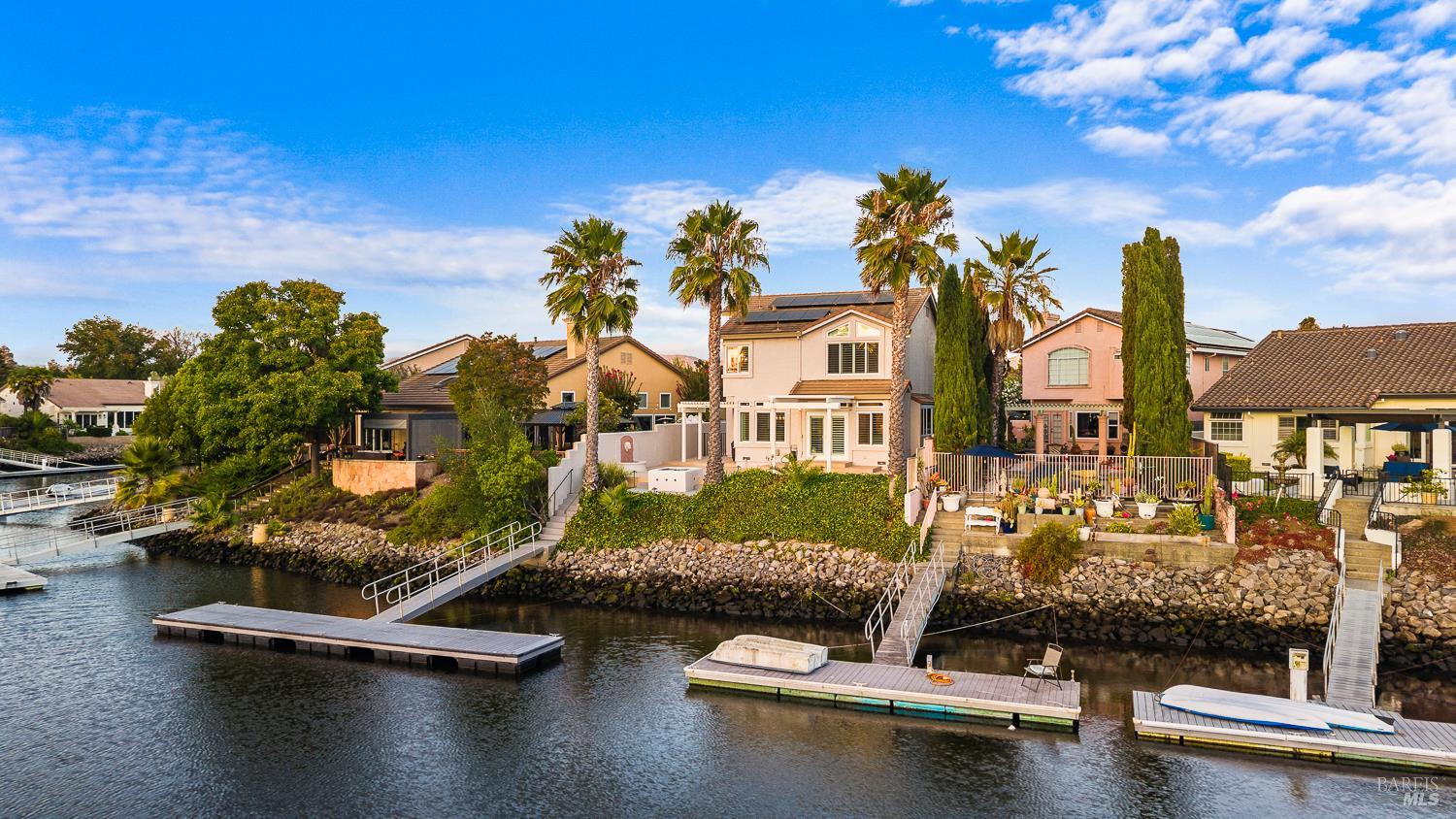 33 Peninsula Court Napa CA 94559