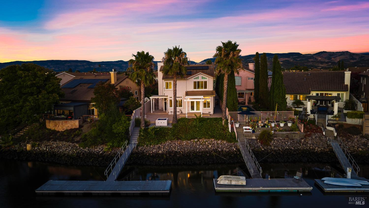 33 Peninsula Court Napa CA 94559