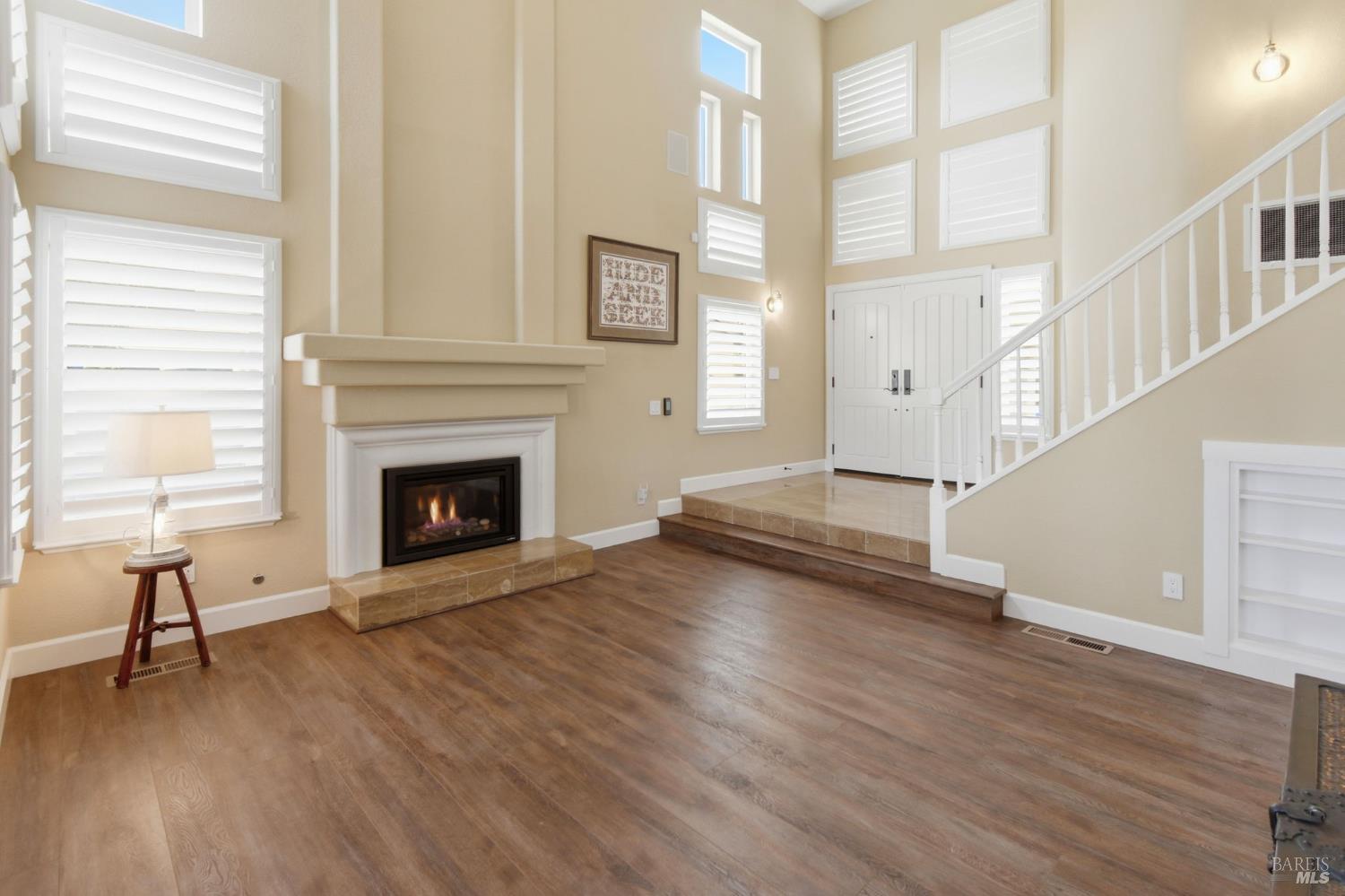 33 Peninsula Court Napa CA 94559