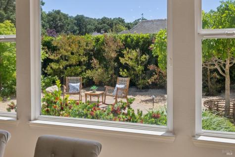 90 Saddle Wood Drive Novato CA 94945