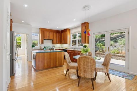 90 Saddle Wood Drive Novato CA 94945
