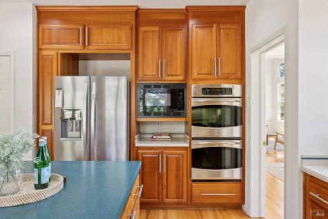 90 Saddle Wood Drive Novato CA 94945