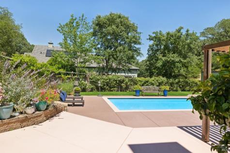 90 Saddle Wood Drive Novato CA 94945