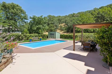 90 Saddle Wood Drive Novato CA 94945