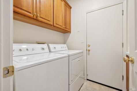 90 Saddle Wood Drive Novato CA 94945