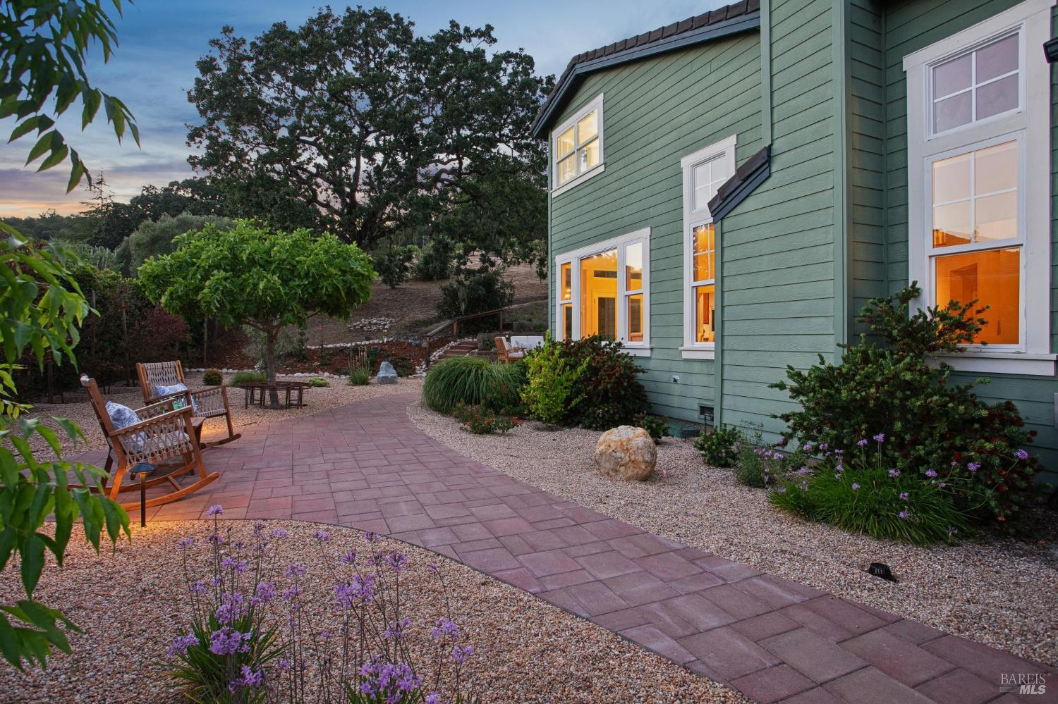 90 Saddle Wood Drive Novato CA 94945