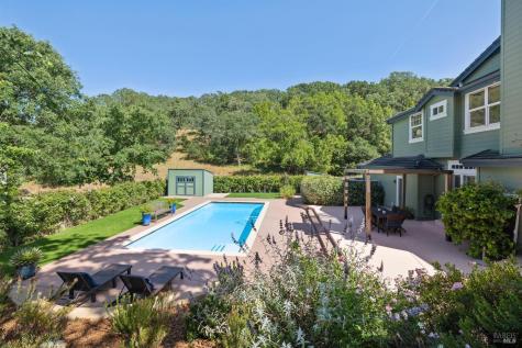 90 Saddle Wood Drive Novato CA 94945