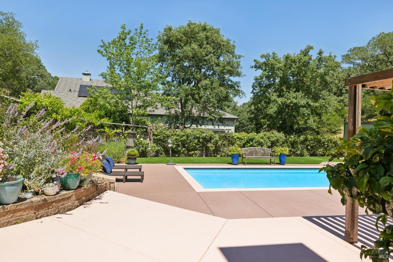90 Saddle Wood Drive Novato CA 94945