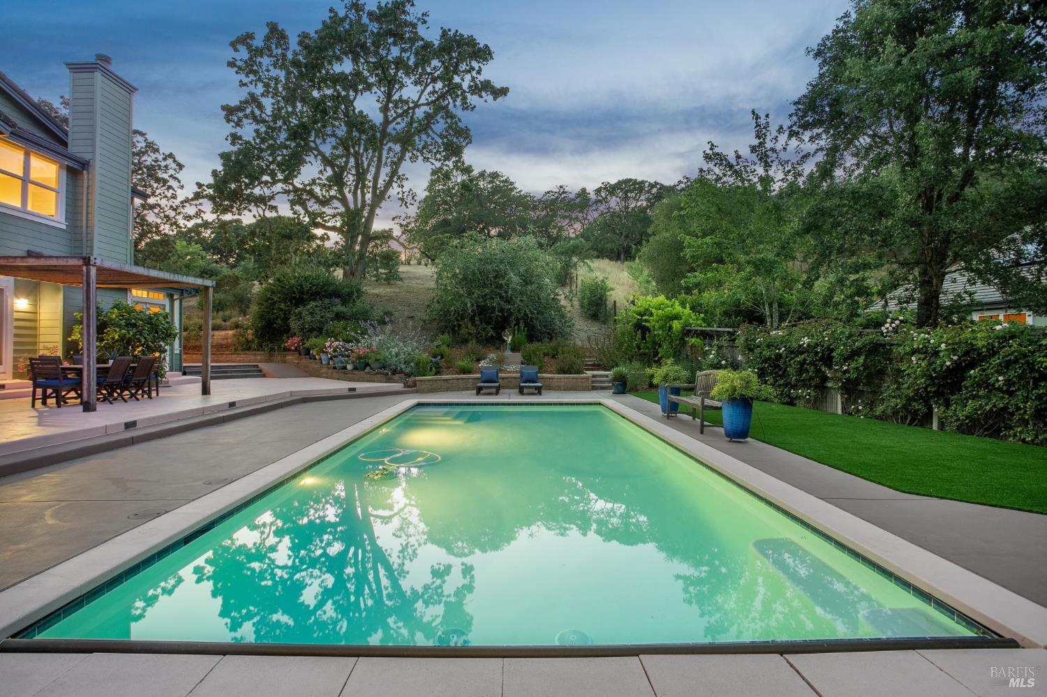 90 Saddle Wood Drive Novato CA 94945