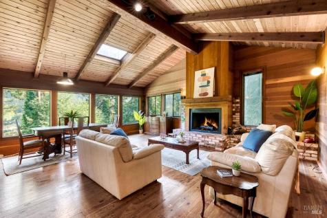 21684 Starrett Hill Drive Monte Rio CA 95462