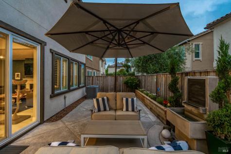 1710 Kenwood Place Rohnert Park CA 94928