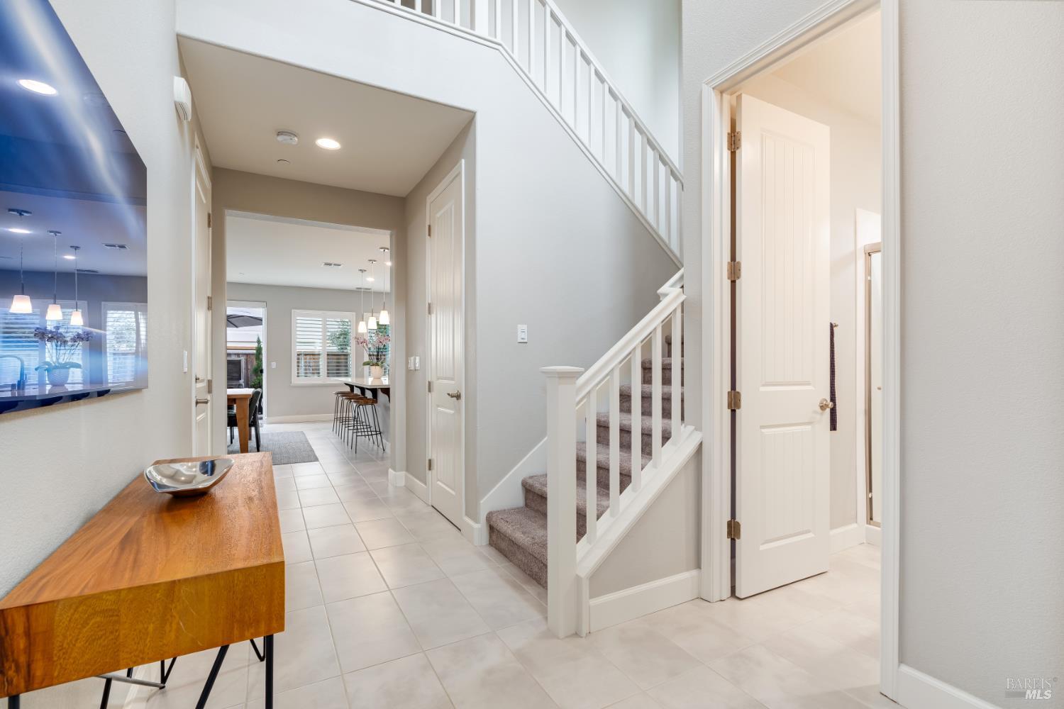 1710 Kenwood Place Rohnert Park CA 94928