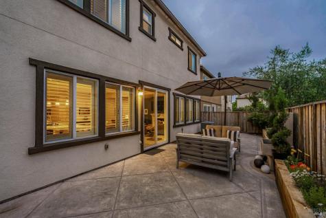 1710 Kenwood Place Rohnert Park CA 94928