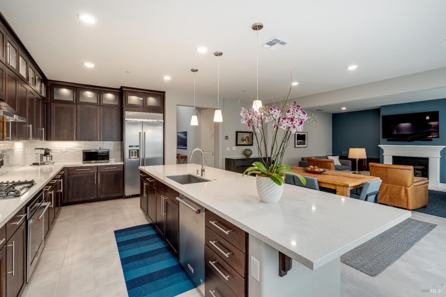 1710 Kenwood Place Rohnert Park CA 94928