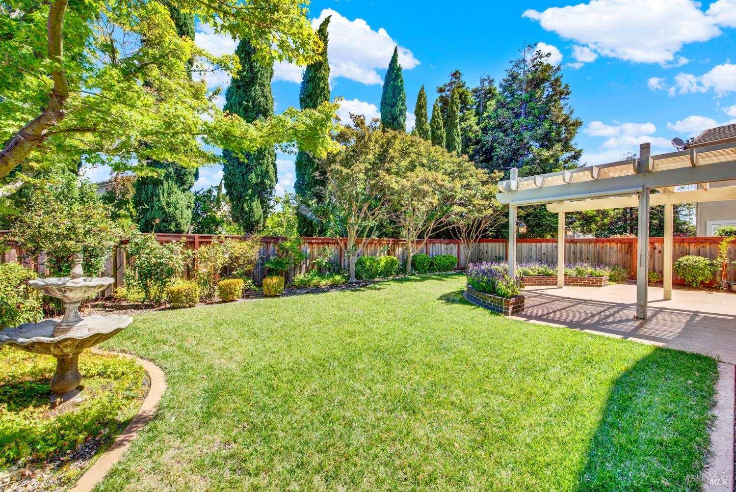 582 Picasso Court Fairfield CA 94534