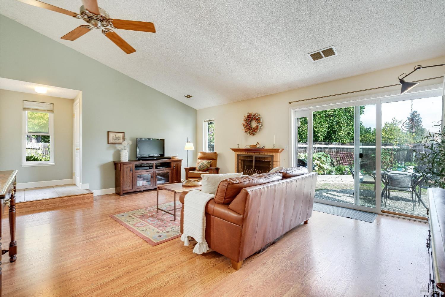 456 Greenbrier Court Benicia CA 94510
