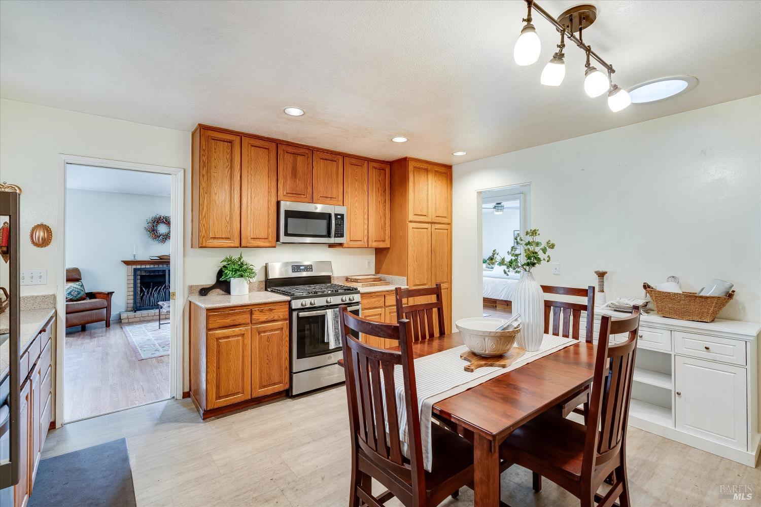 456 Greenbrier Court Benicia CA 94510