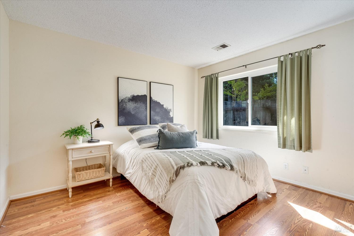 456 Greenbrier Court Benicia CA 94510