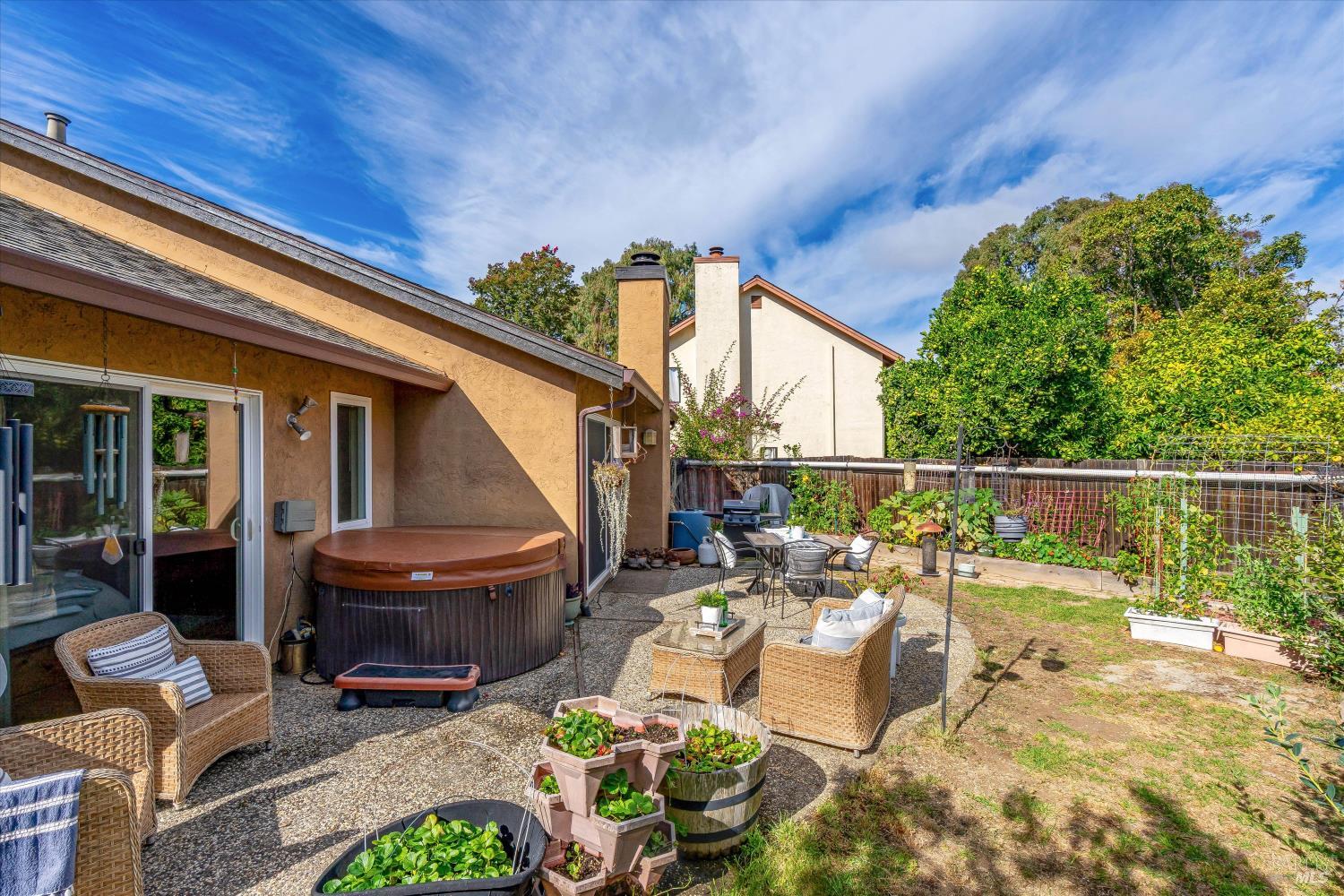 456 Greenbrier Court Benicia CA 94510