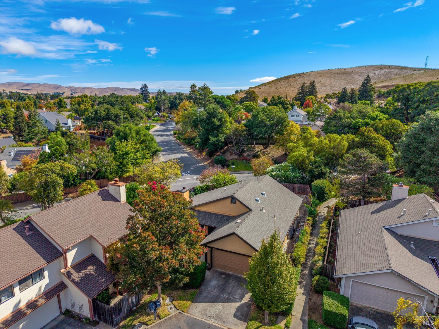 456 Greenbrier Court Benicia CA 94510