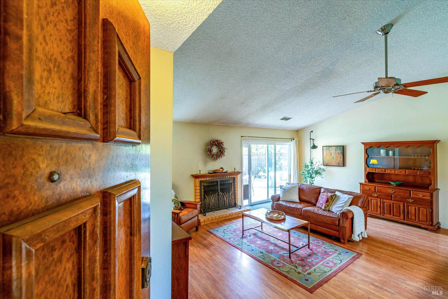 456 Greenbrier Court Benicia CA 94510