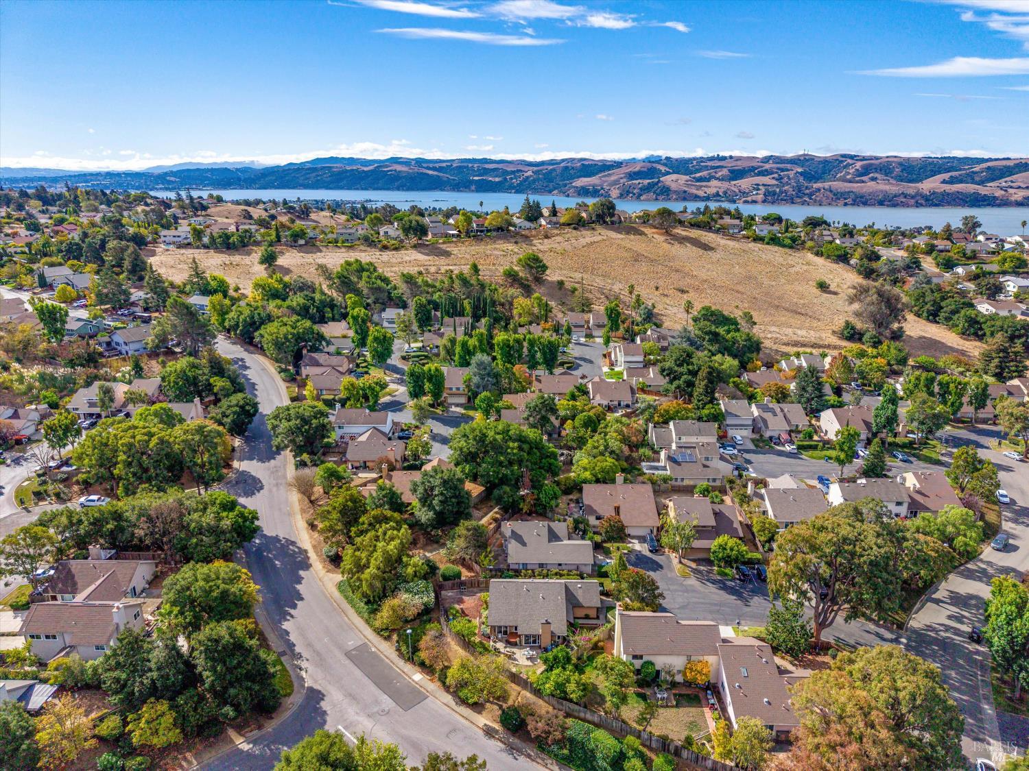 456 Greenbrier Court Benicia CA 94510