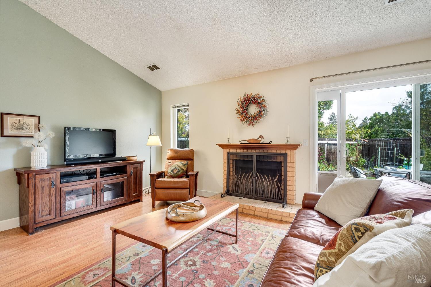 456 Greenbrier Court Benicia CA 94510