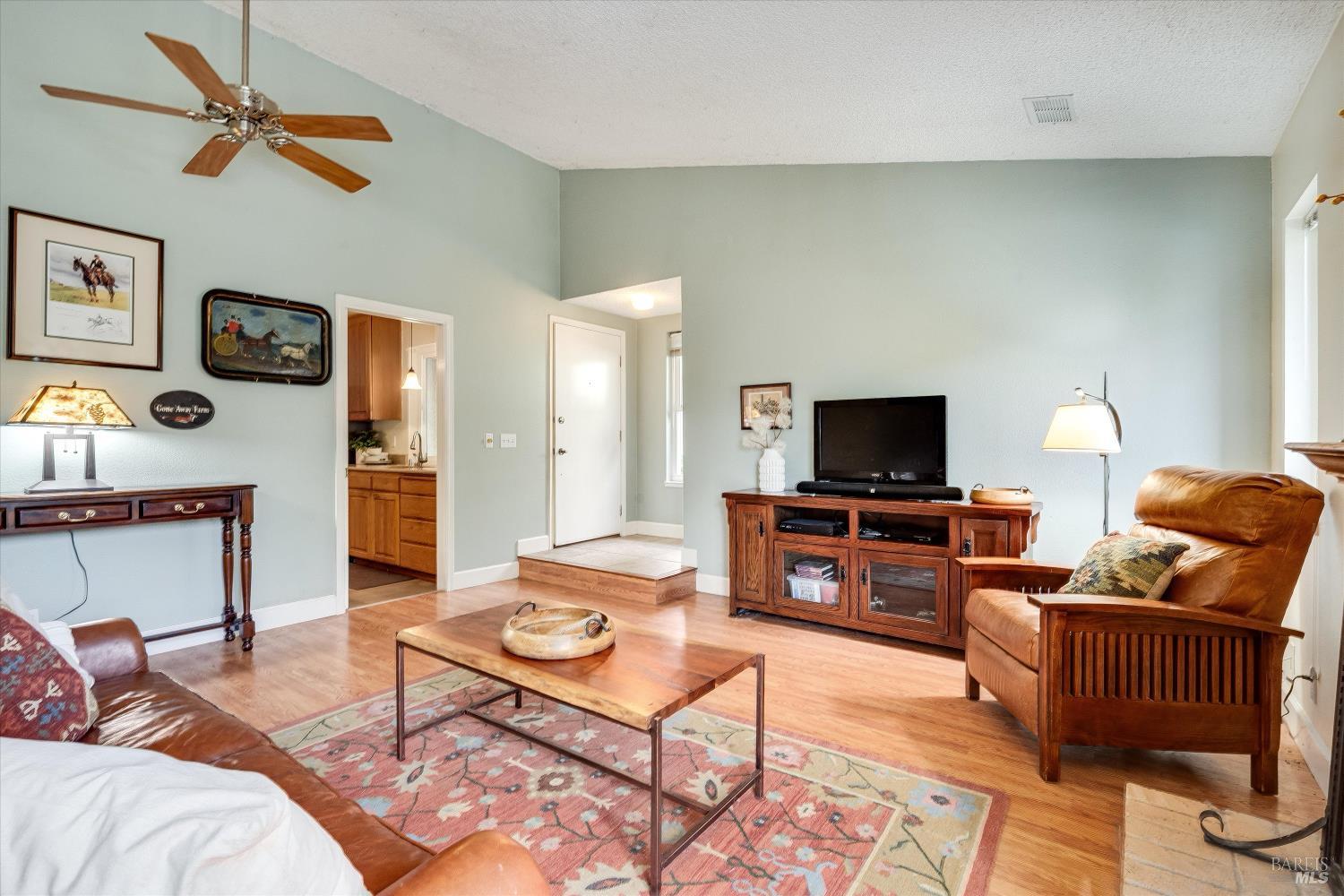 456 Greenbrier Court Benicia CA 94510