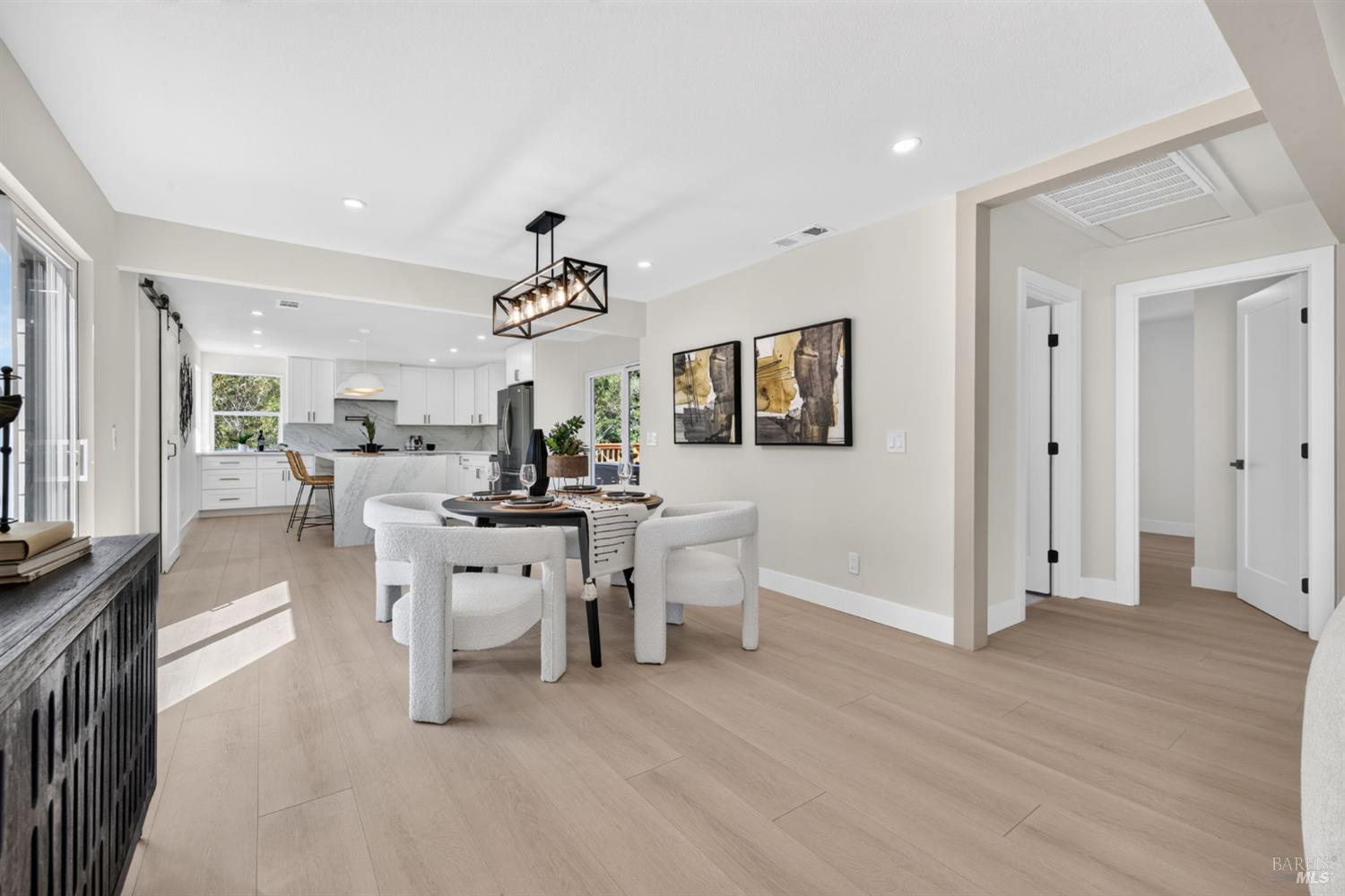 8822 Oak Grove Avenue Graton CA 95472