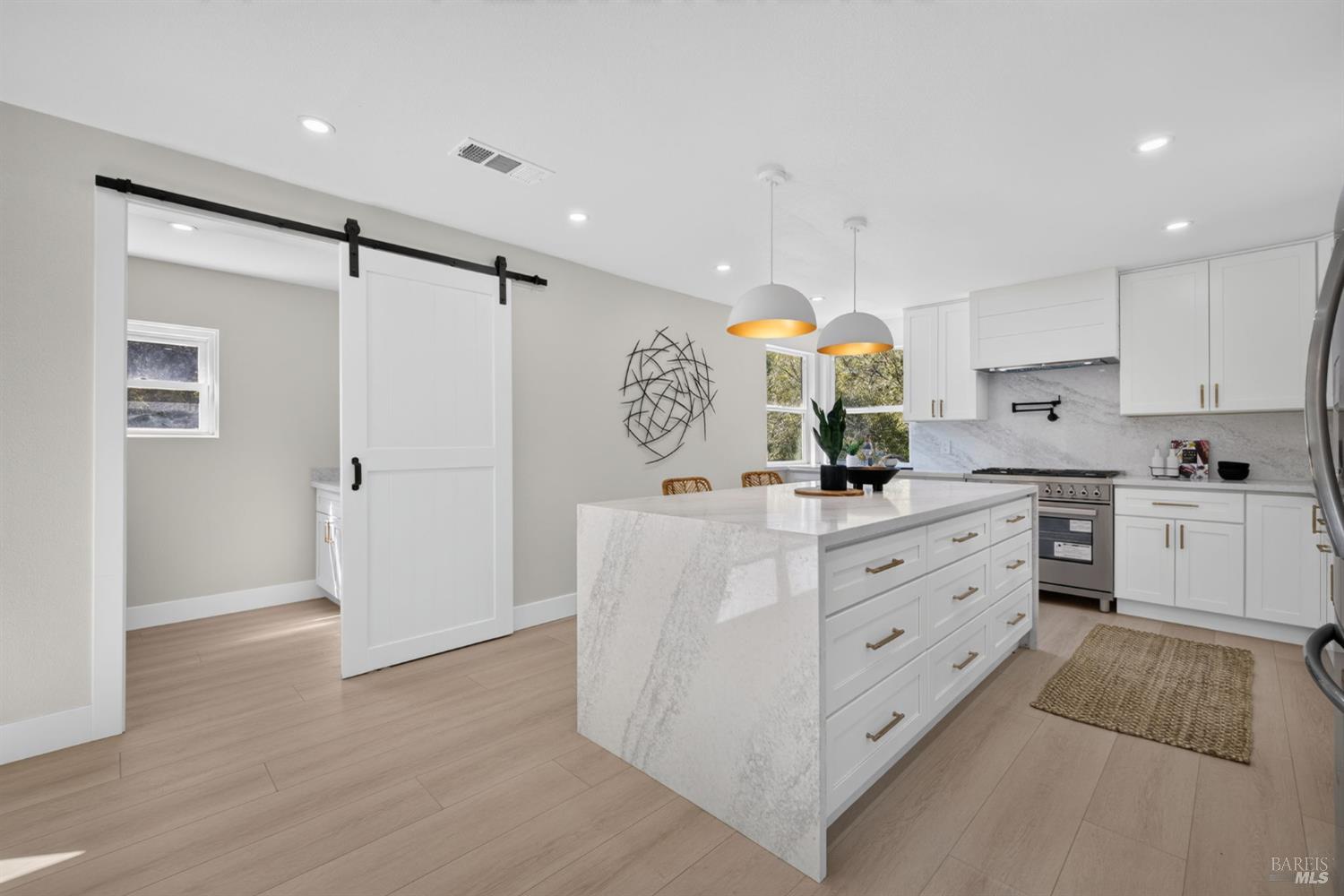 8822 Oak Grove Avenue Graton CA 95472