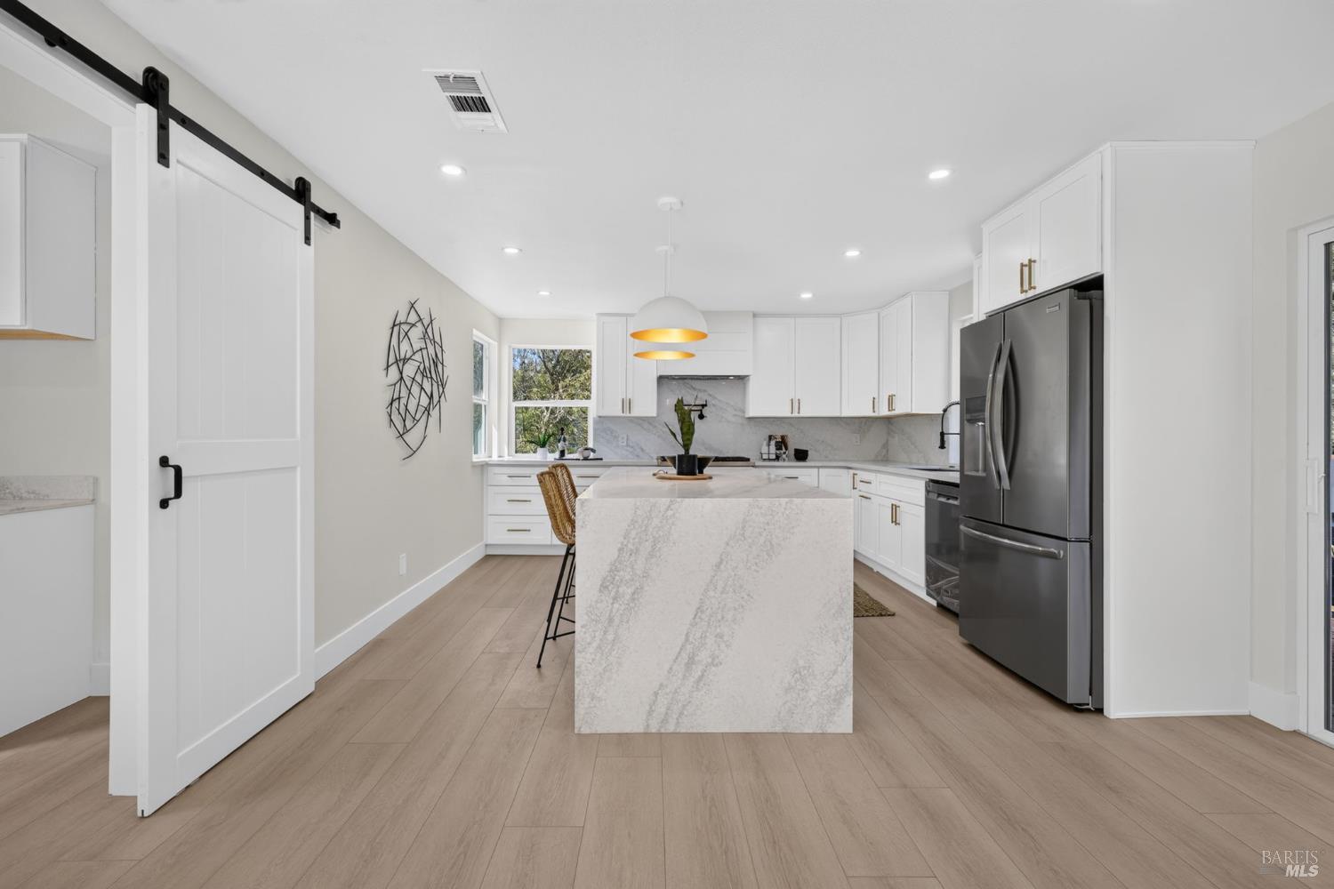 8822 Oak Grove Avenue Graton CA 95472