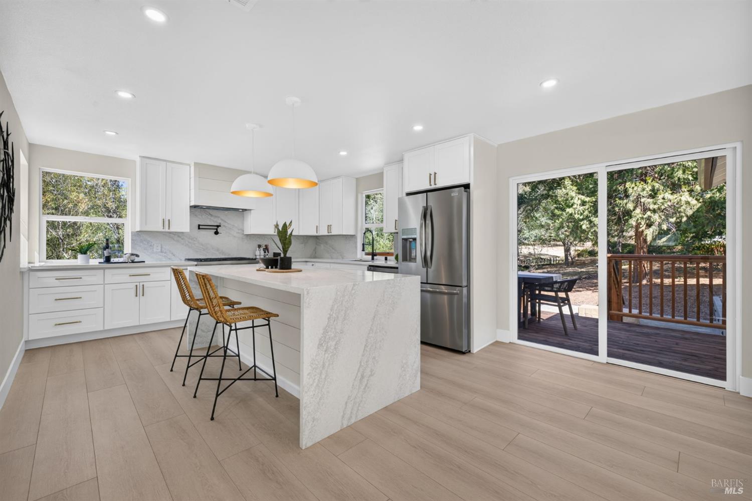 8822 Oak Grove Avenue Graton CA 95472