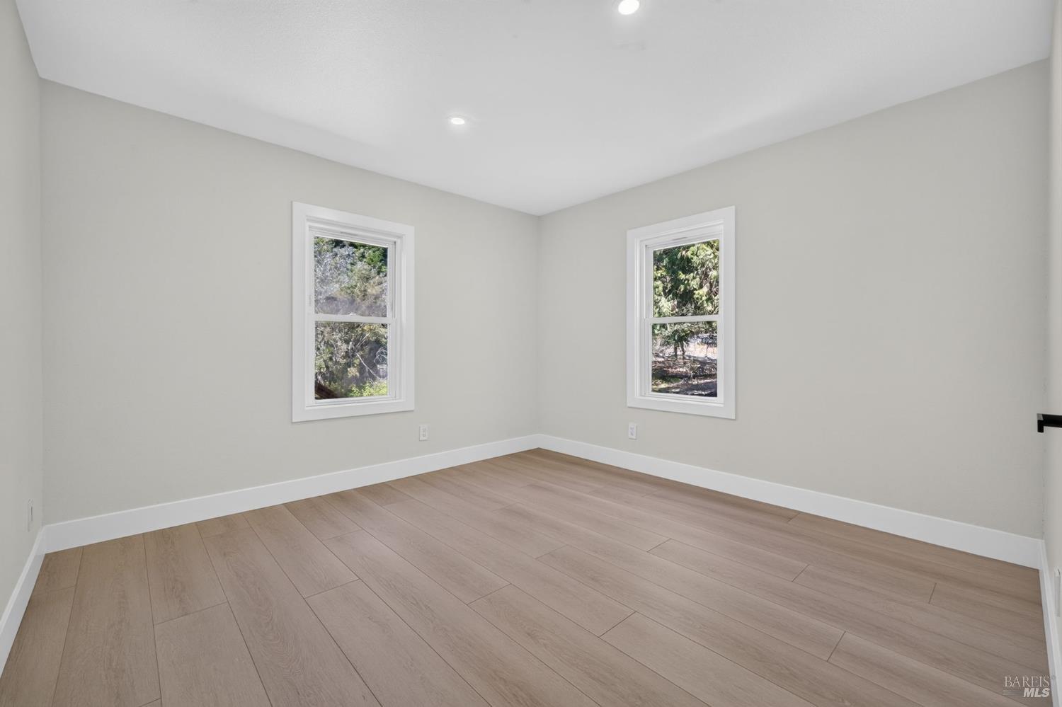 8822 Oak Grove Avenue Graton CA 95472