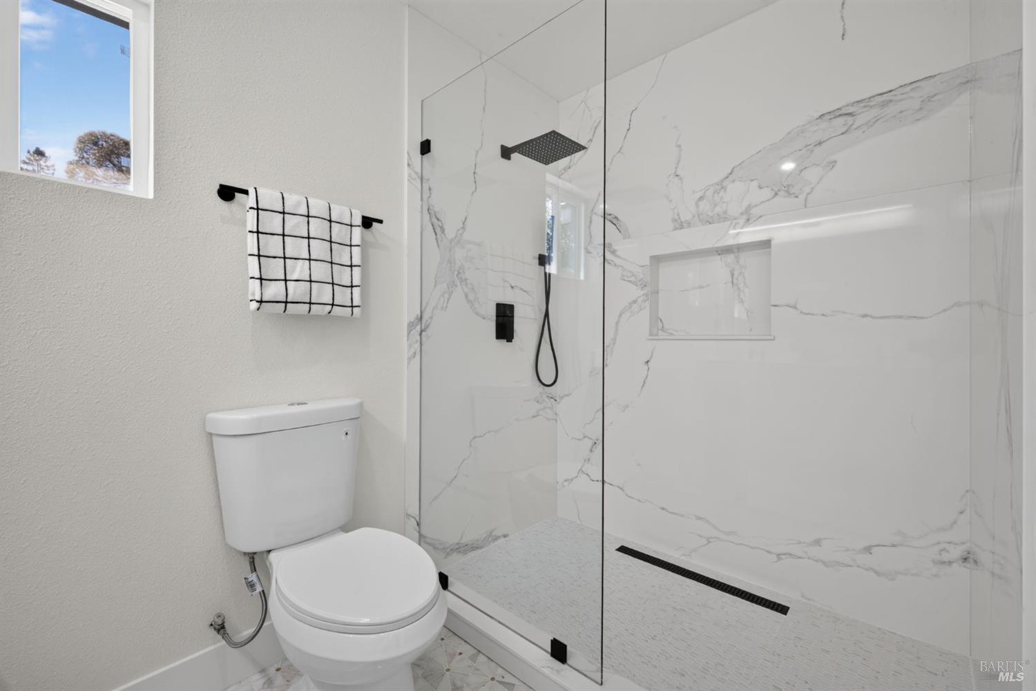 8822 Oak Grove Avenue Graton CA 95472